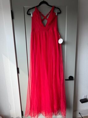 Luxxel Red V-Neck Crisscross Tulle Gown